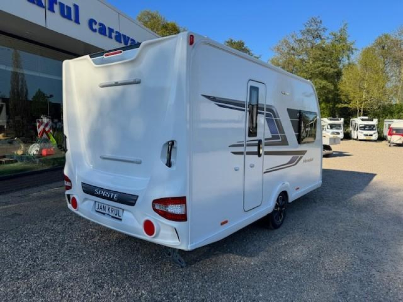 Sprite Mondial 420 SE aanbieding enkele bedden  foto: 7