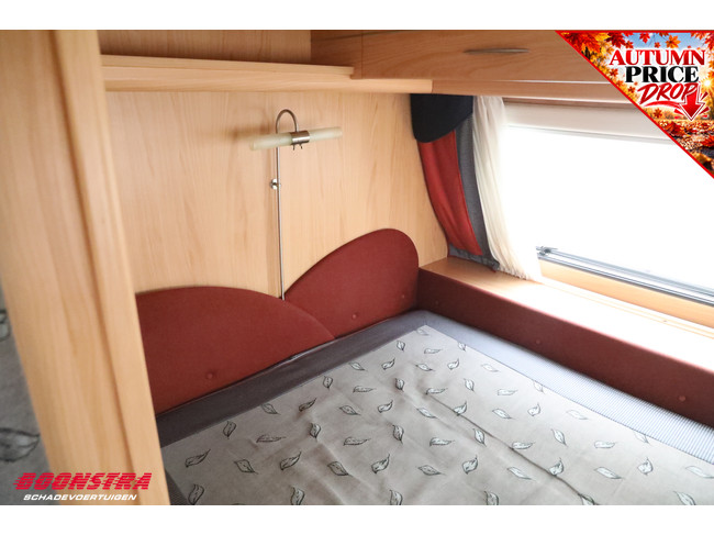 Bürstner Belcanto 440 TS Fietsendrager Dwarsbed Middenkeuken Dwarsbed Treinzit foto: 13