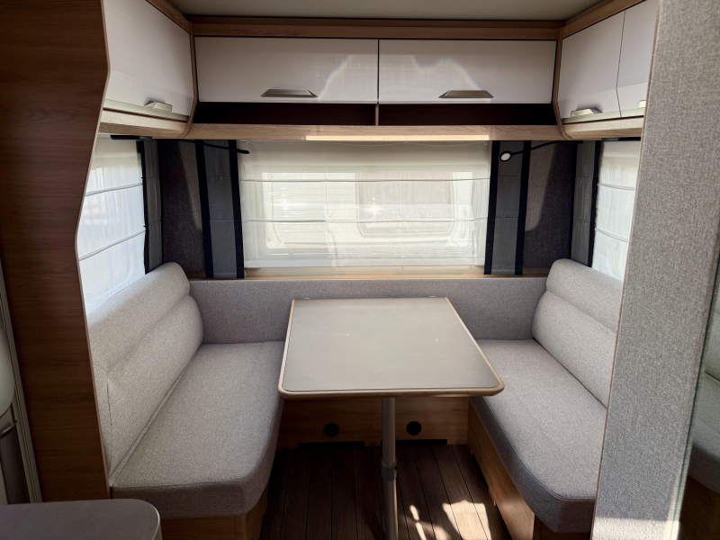 Knaus Sudwind Black Selection 460 EU Zomer Airco Actie!  foto: 13
