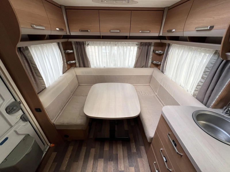 Knaus Sport 450 FU Mover, Fiamma Zakluifel,  foto: 4
