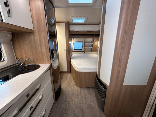 Hobby De Luxe 460 UFE foto: 22