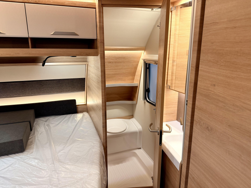 Knaus Sudwind Black Selection 450 FU model 2027  foto: 12
