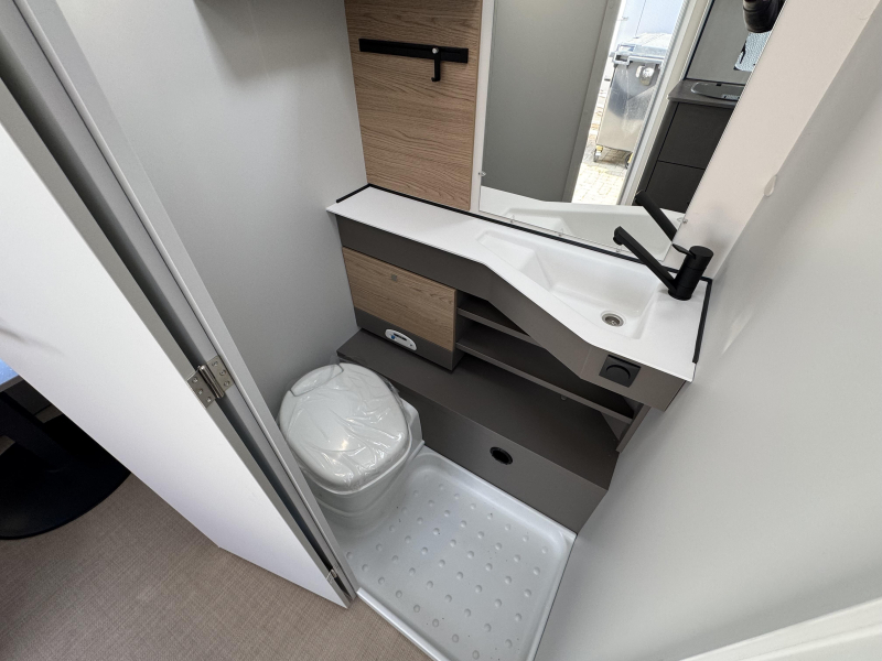 Bürstner B66 520 TL  foto: 17