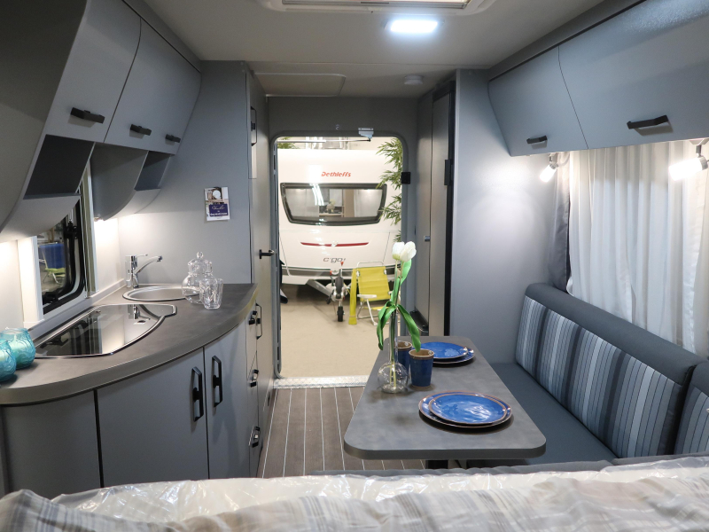 Knaus Sport & Fun Black Edition 480 QL PRIJSVOORDEEL  foto: 2