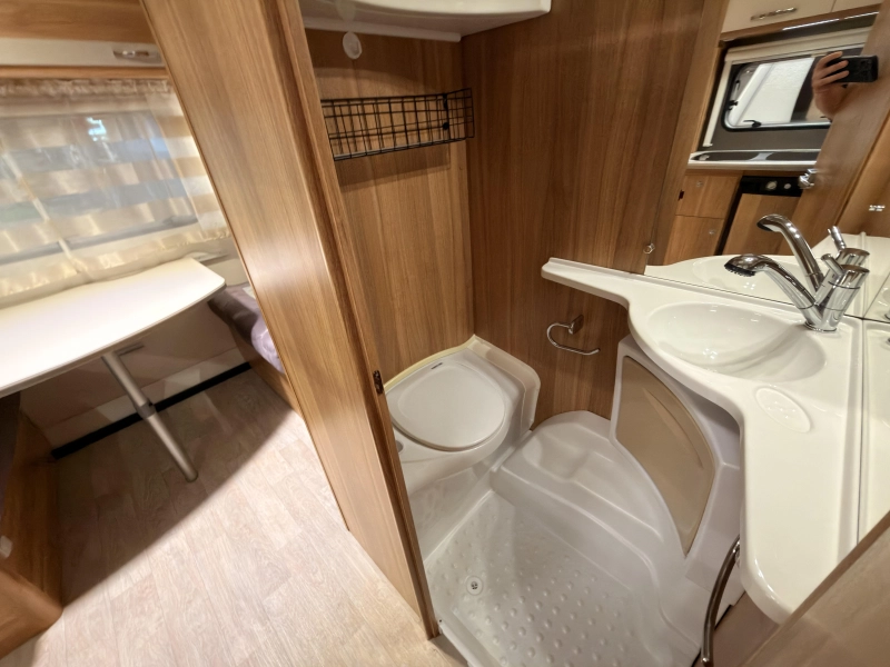 Caravelair Antares Style 450 Luifel+mover+voortent  foto: 9