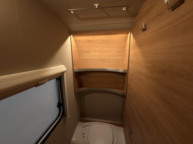 Knaus Sudwind Black Selection 500 FU 1800KG+vloer+Fransbed  foto: 16