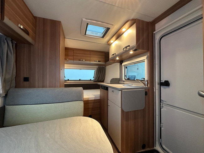 Weinsberg CaraOne 390 QD foto: 22