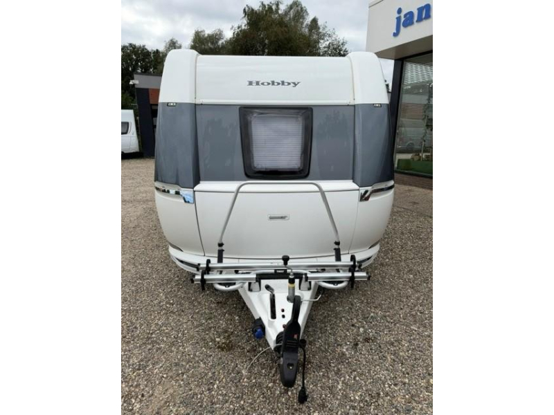 Hobby De Luxe Edition 495 UL mover voortent fietsenrek 