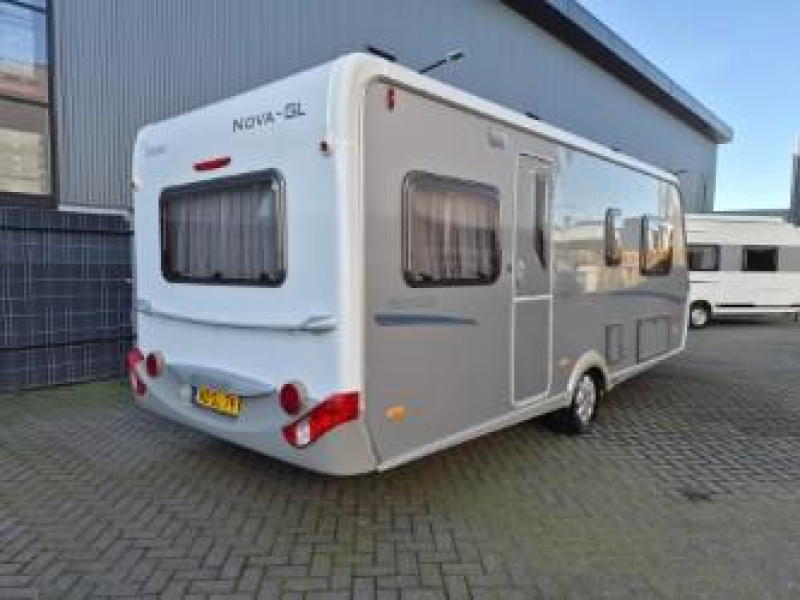 Eriba Nova GL 532 Mover - enkele bedden 