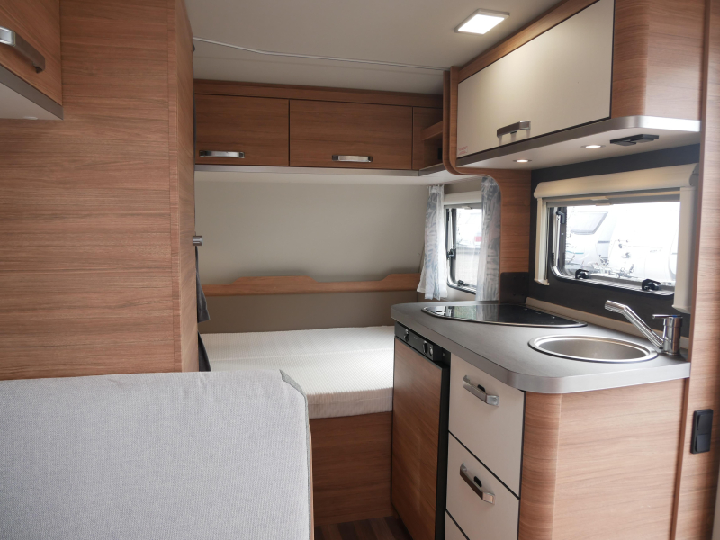 Weinsberg CaraOne 390 QD Incl. voortent  foto: 5