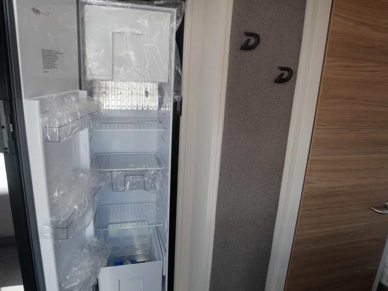 Dethleffs Nomad 460 EL GRATIS MOVER en AIRCO  foto: 4