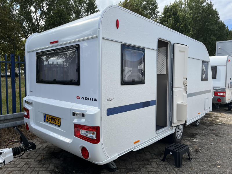 Adria Altea 472 PU mover-GFK-voortent-etc 
