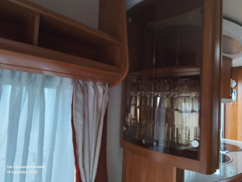 Hobby Excellent 440 SF zeer nette caravan 