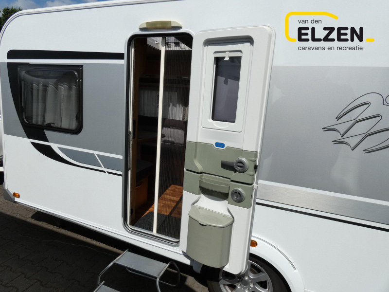 Knaus Sudwind Silver Selection 500 FU mover, luifel/ tent Unico  foto: 5