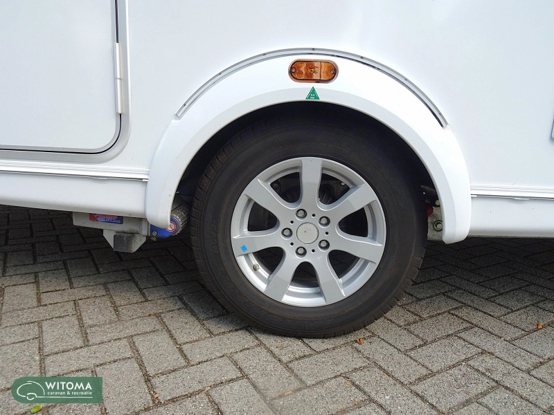 Knaus Sudwind 450 FU Mooi complete caravan  foto: 20