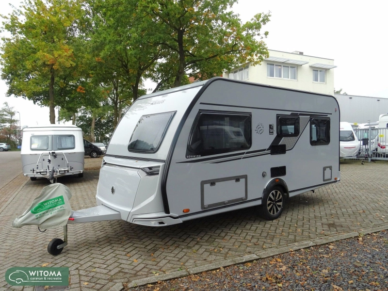 Knaus Sudwind Black Selection 450 FU Witoma 50 jaar aanbieding  foto: 17