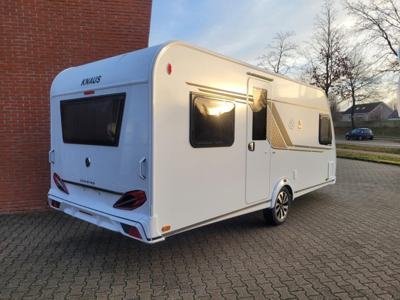 Knaus Sudwind Black Selection 500 FU  foto: 10