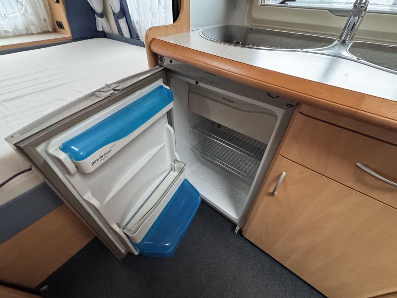 Hobby De luxe Easy 440 SF incl mover en voortent 