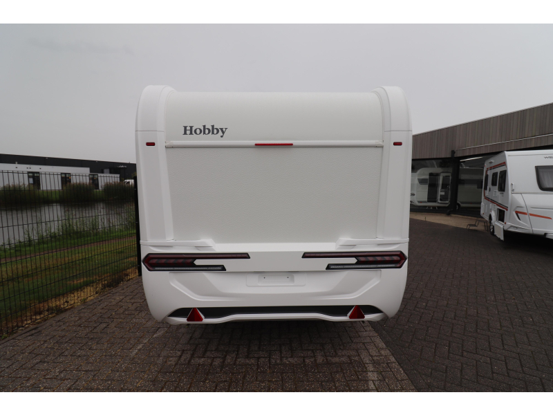 Hobby De Luxe 490 KMF €3500,- KORTING | 681 