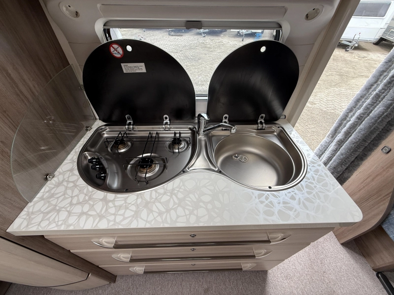 Hobby De luxe Easy 495 UL Enkele bedden, Mover bj14  foto: 13