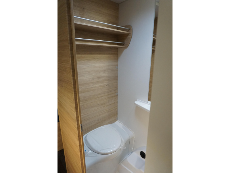 Caravelair Alba 462 max gewicht 1050/1300 kg  foto: 12