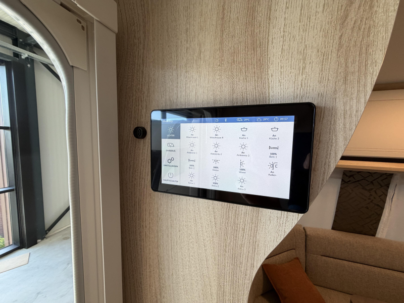Hobby De Luxe 460 UFE Nieuw | Actie model 2026  foto: 14
