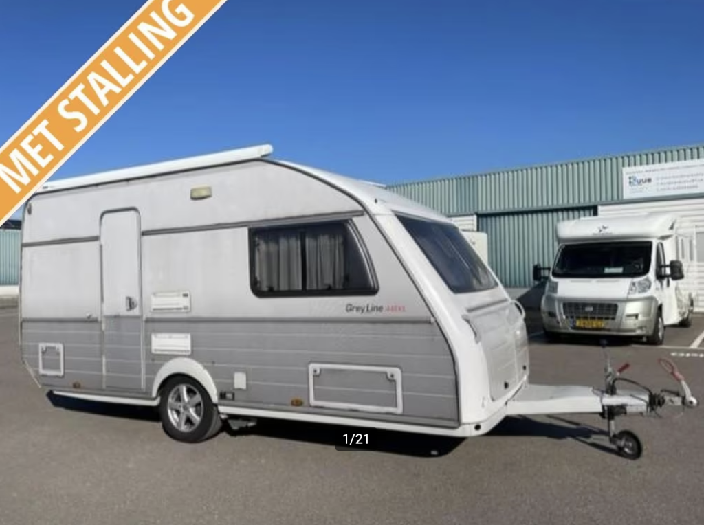 Kip Greyline 44 EKL hoofdfoto: 1