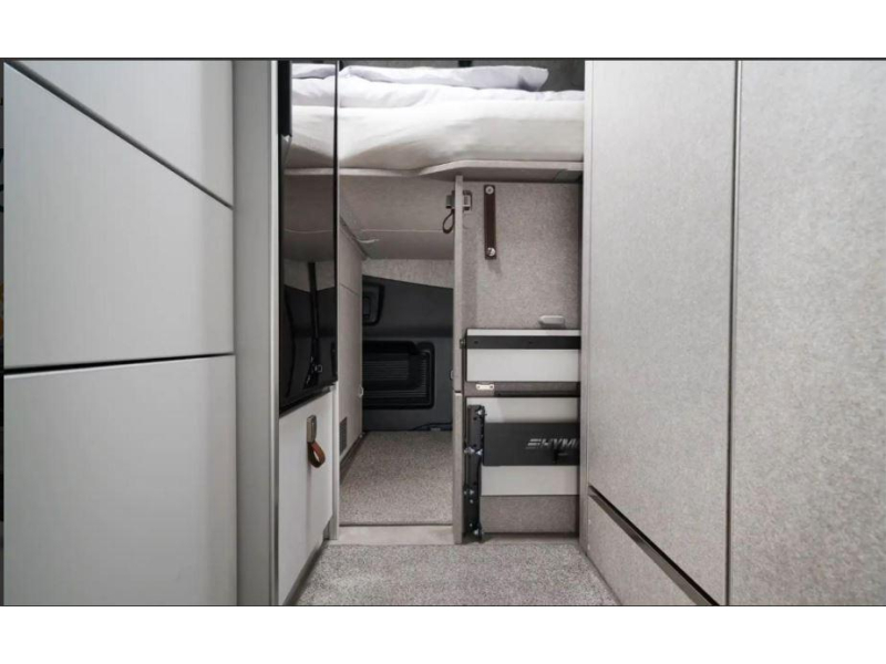 Hymer Grand Canyon S 600 4 PERSOONS+SLAAPDAK-170PK  foto: 7