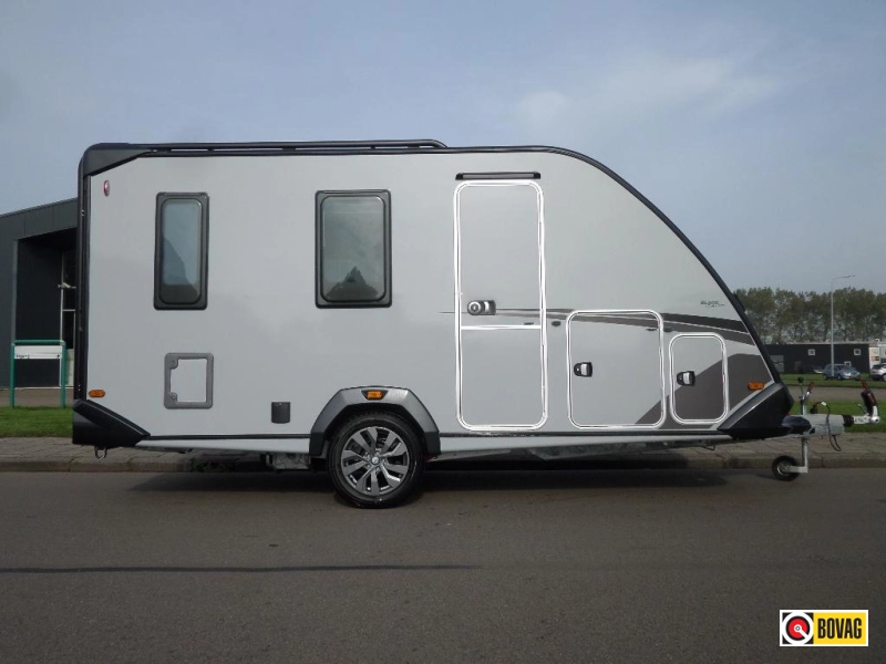 Knaus Sport en Fun 480 QL mover, airco, luchttent  foto: 0