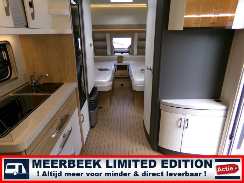 Hobby Excellent Edition 540 UL 2027 NIEUWSTE MODEL !  foto: 5