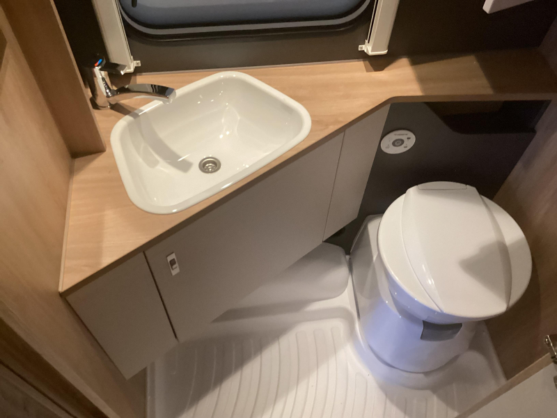 Knaus Sport Platinum 420 QD model 2027  foto: 15