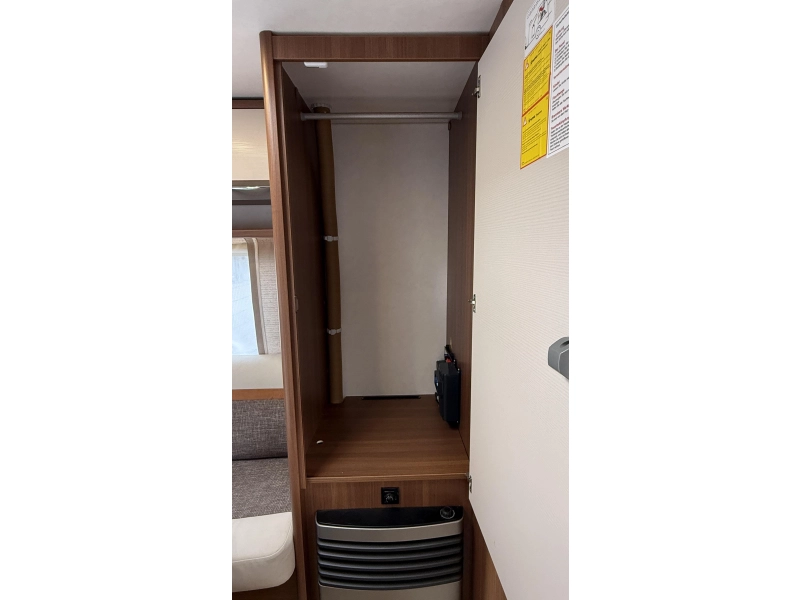 LMC Vivo 470 E enkele bedden zitgroep 
