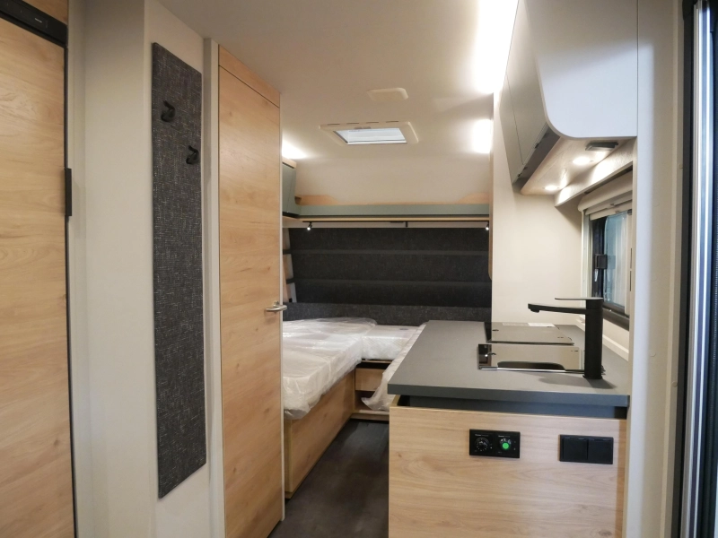 Dethleffs Camper 460 EL GRATIS MOVER en AIRCO  foto: 5