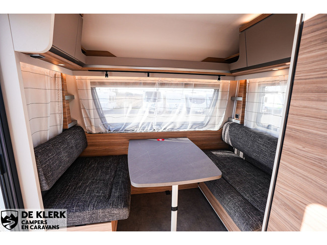 Dethleffs Nomad 460 EL foto: 8