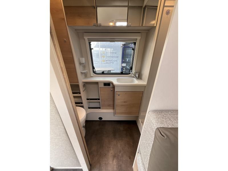 Dethleffs Nomad 490 EST MOVER-DOUCHE-LUIFEL-AIRCO  foto: 13