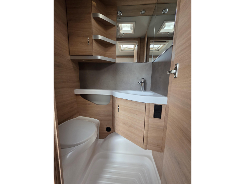 Knaus Sudwind 60 Years 460 EU E-Power  foto: 10