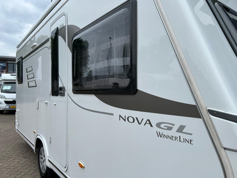 Eriba Nova Winner Edition 465 GL mover, luifel, airco  foto: 8