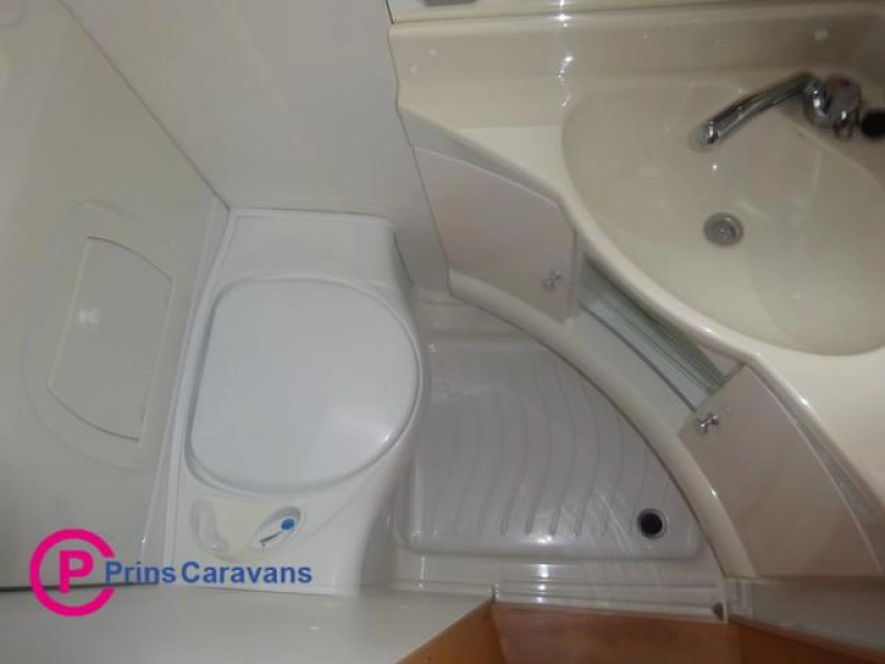 Delta Euroliner 410 TSF  foto: 17