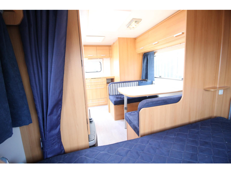 Caravelair Antares Luxe 420 Etuiluifel + zijwand(en)  foto: 9