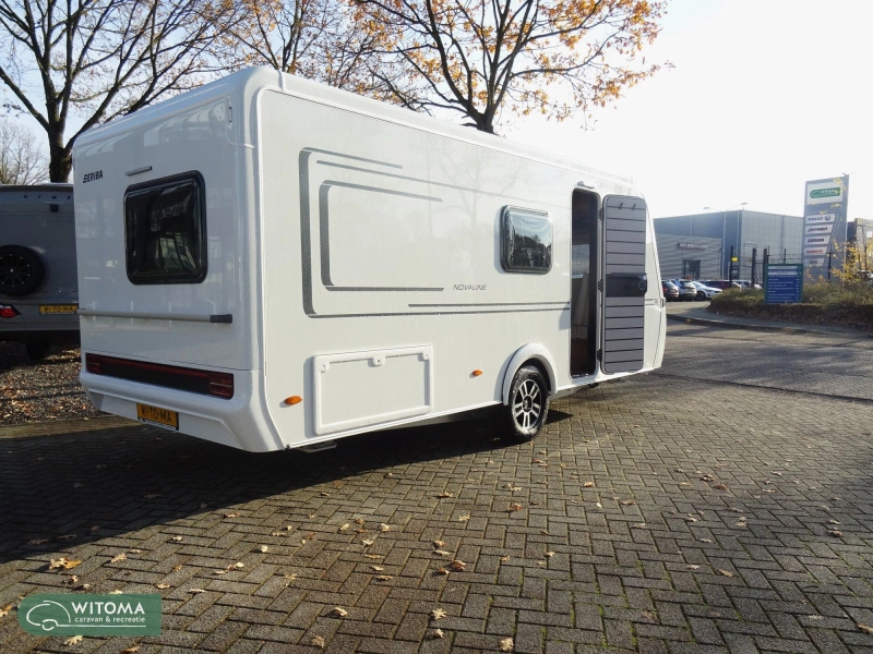 Eriba Novaline 485 Met grote rondzit!  foto: 21