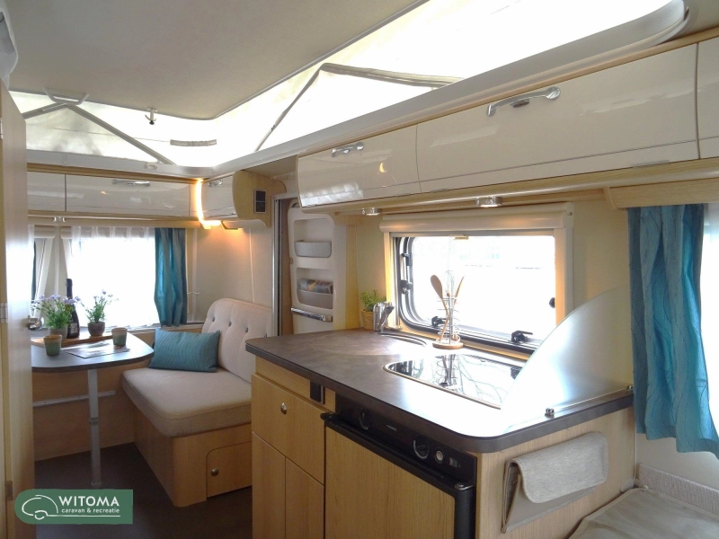 Eriba Touring - 60 Edition 530 SALE Mover+ Verona luifel  foto: 9