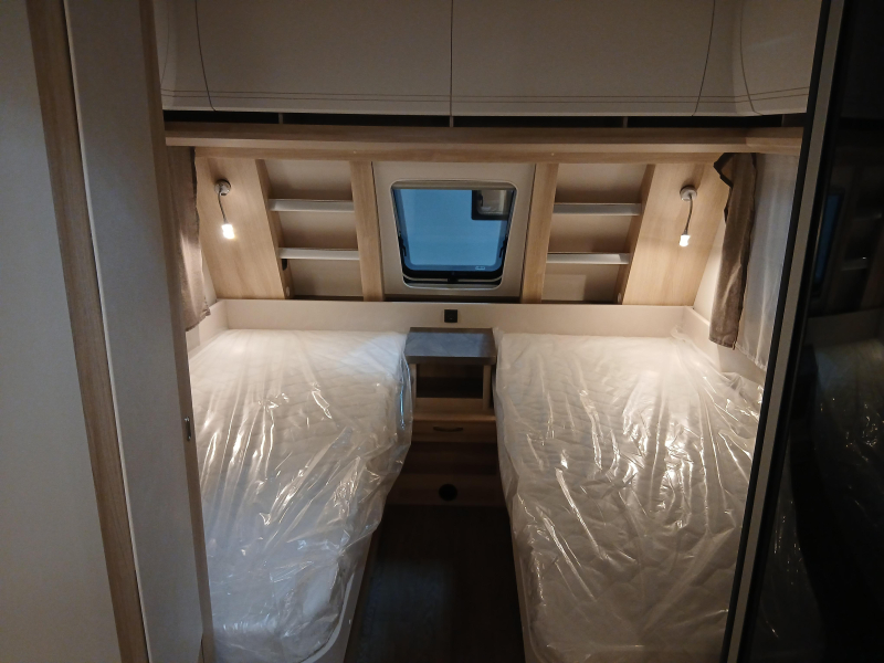 Hobby De Luxe 495 UL 