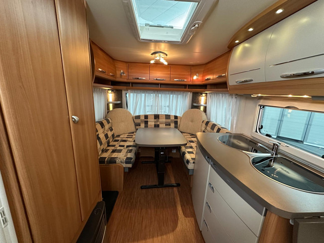 Hobby De Luxe 460 UFe foto: 23