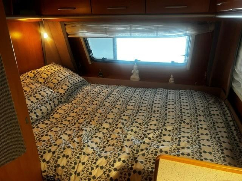 Eriba Living Pulse 440 mover, luifel  foto: 6