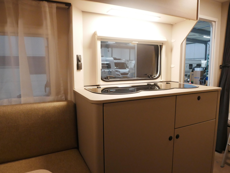 LMC Sassino 470 K NU MET GRATIS MOVER.  foto: 11