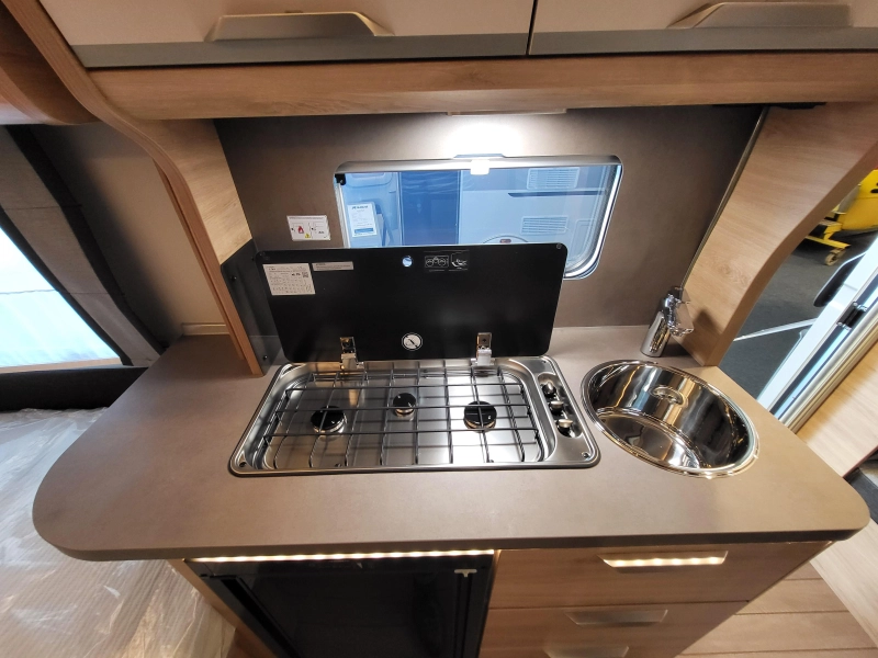 Knaus Sudwind Black Selection 500 EU uit voorraad leverbaar  foto: 13