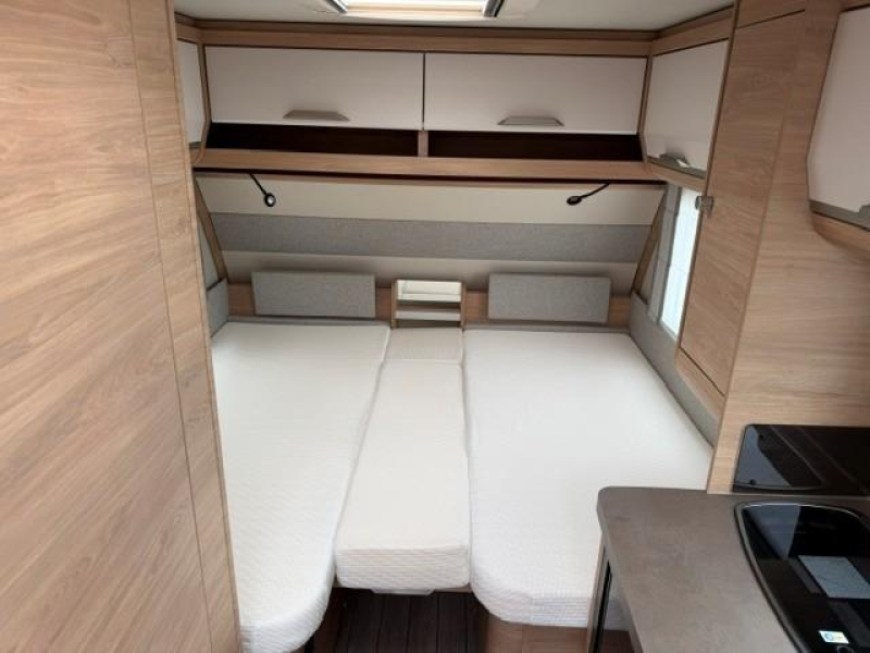 Knaus Sudwind 60 Years 460 EU mover fietsenrek luifel  foto: 12