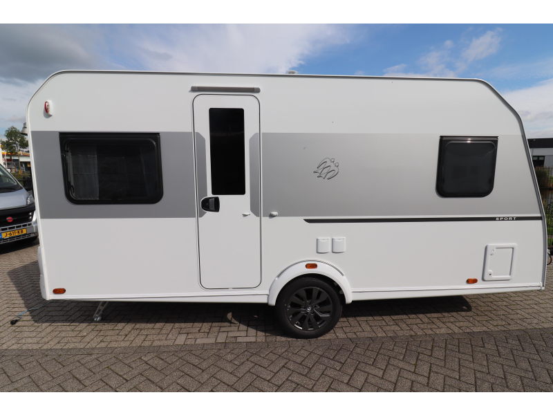 Knaus Sport Platinum 450 FU AKTIE - 200 