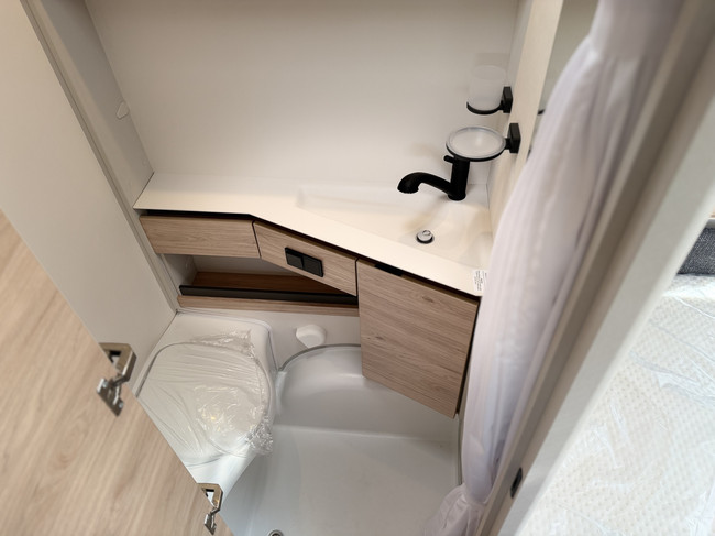 Dethleffs CAMPER 460 EL foto: 11