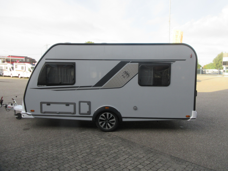 Knaus Sudwind 420 QD MET MOVER EN UNICO  foto: 19
